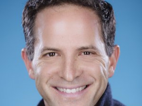 Zander_lurie_crop